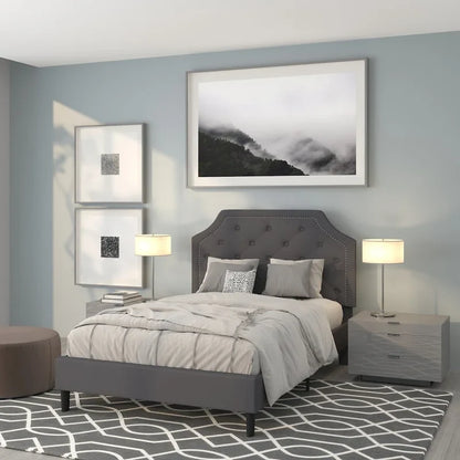 Arched Tufted Upholstered Platform Bed